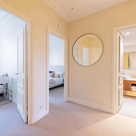 아파트 Timeless Elegance In 파리