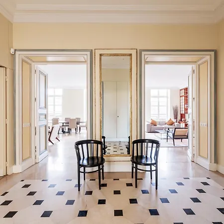 Timeless Elegance In * París