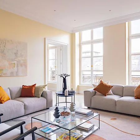 Apartamento Timeless Elegance In